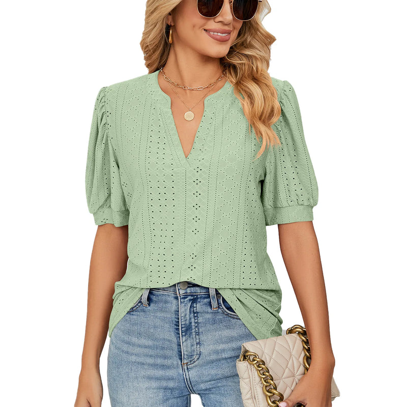 Casually Elegant Shirt with a Refined Edge