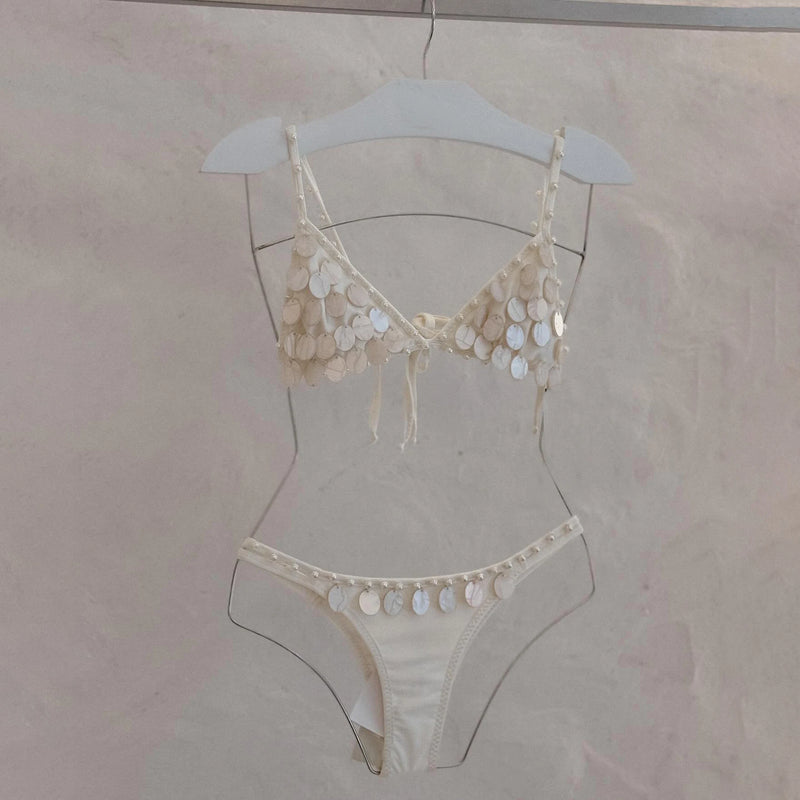 Vintage Style Bathing Suit with a Modern Fit