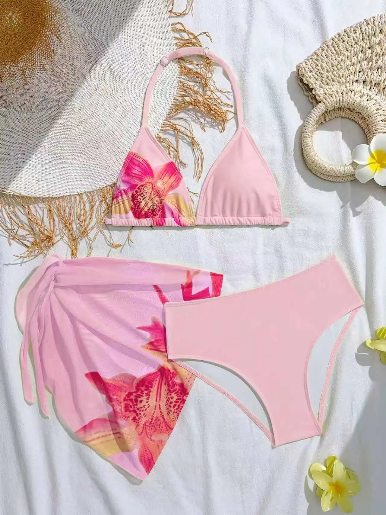 Casually Elegant Bikini with a Refined Edge