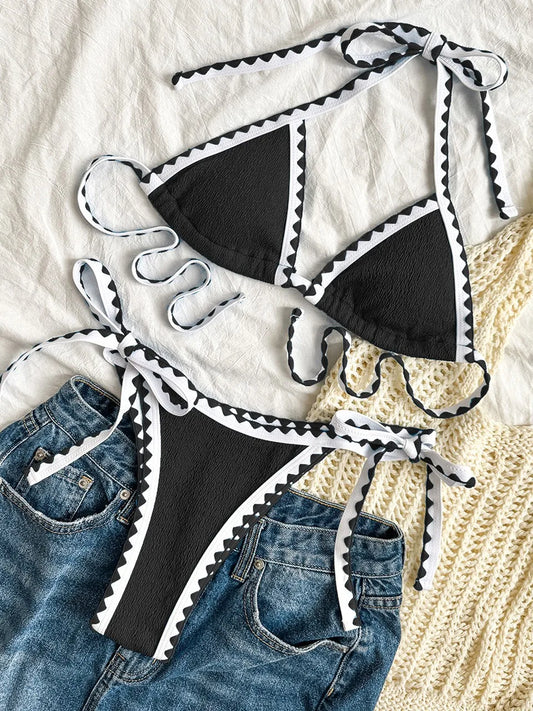 Casually Elegant Bikini with a Refined Edge