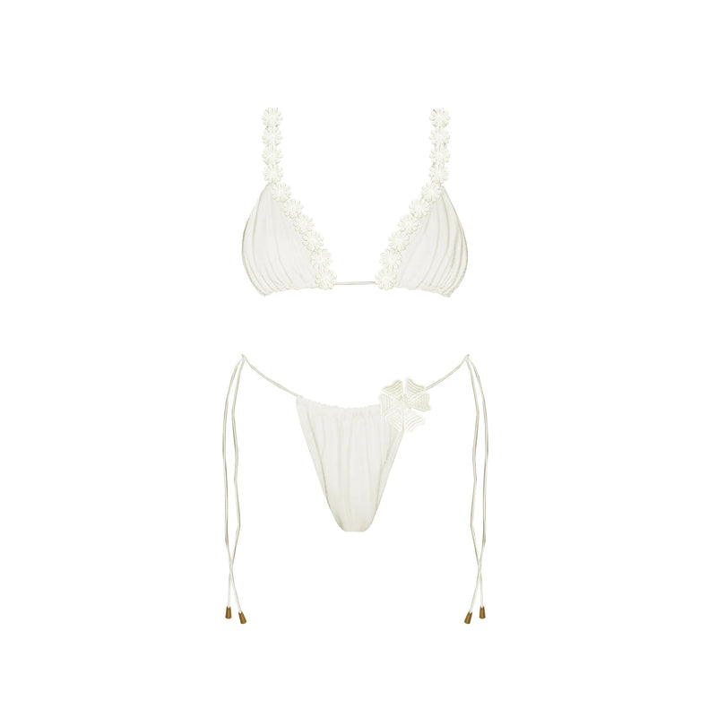 Casually Elegant Bikini with a Refined Edge