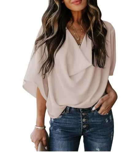 Casually Elegant Shirt with a Refined Edge