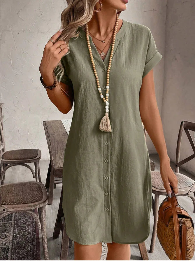 Effortlessly Elegant Dress with a Timeless Design