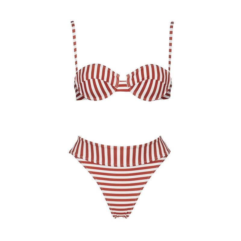 Casually Elegant Bikini with a Refined Edge