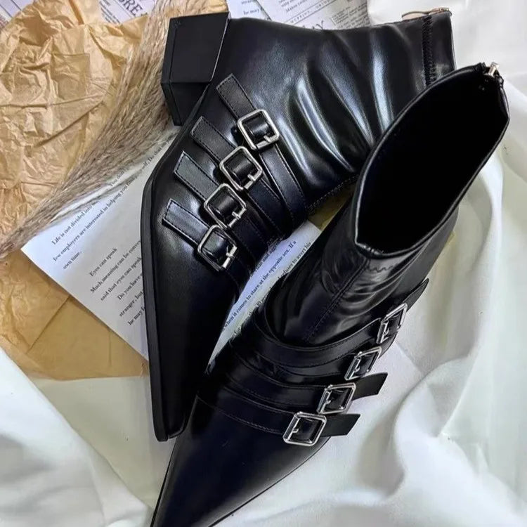 Strakke en ondersteunende orthopedische Laarzen