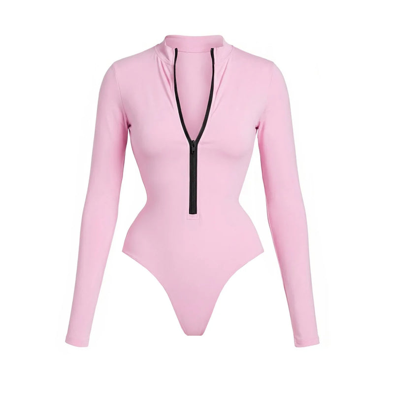 Effortlessly Elegant Bikini with a Timeless Design