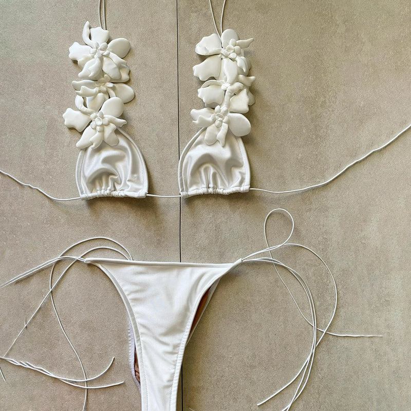 Classic Vintage Bikini with a Flattering Fit