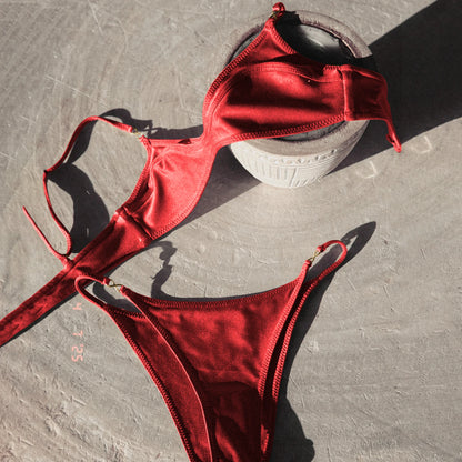 Classic Vintage Bathing Suit with a Flattering Fit