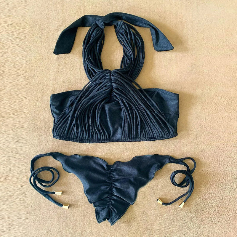 Casually Elegant Bikini with a Refined Edge