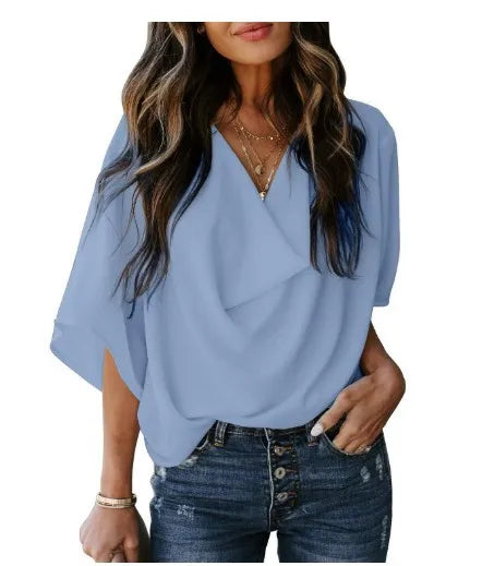 Casually Elegant Shirt with a Refined Edge