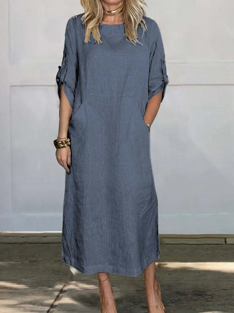 Effortlessly Elegant Dress with a Timeless Design
