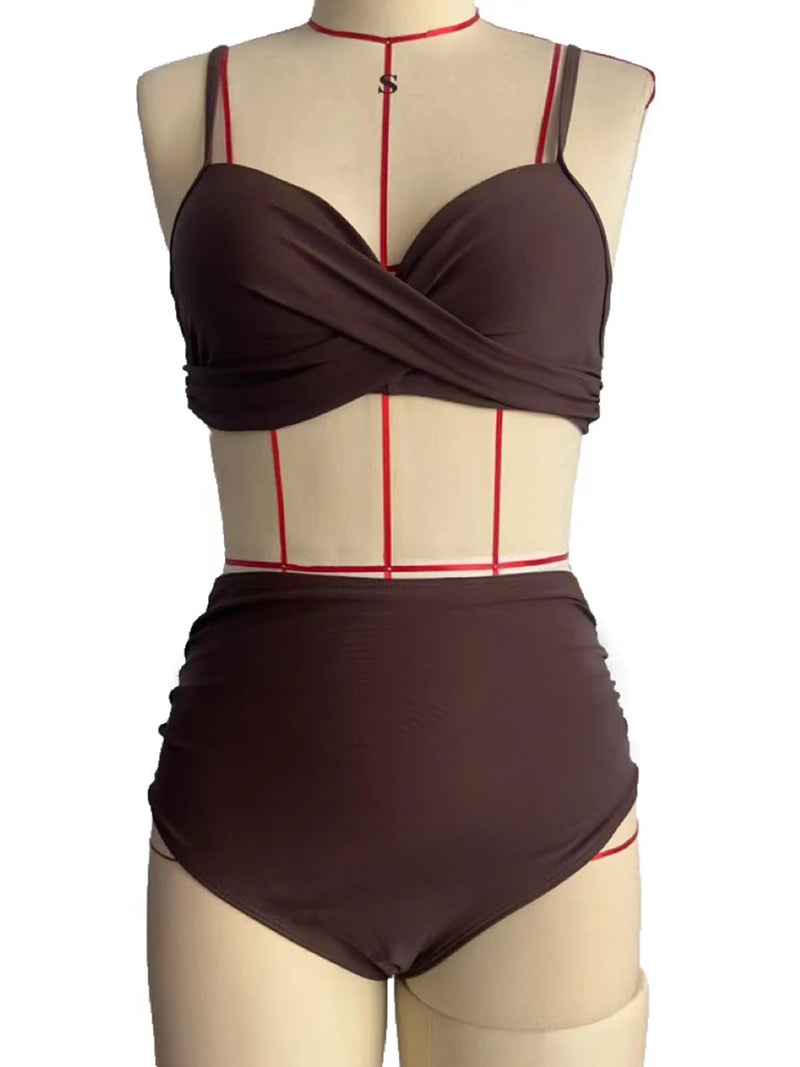 Classic Vintage Bikini with a Flattering Fit