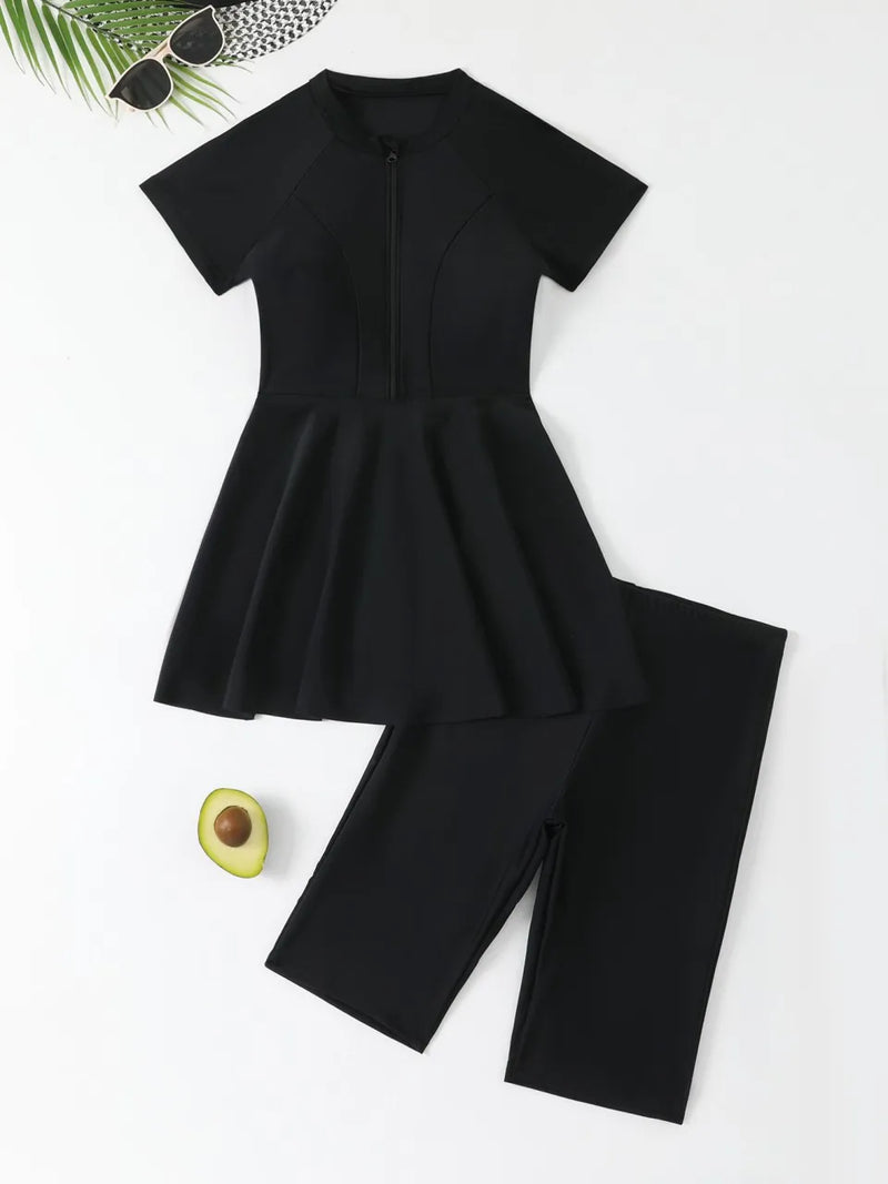Subtly Elegant Dress with a Refined Vintage Look