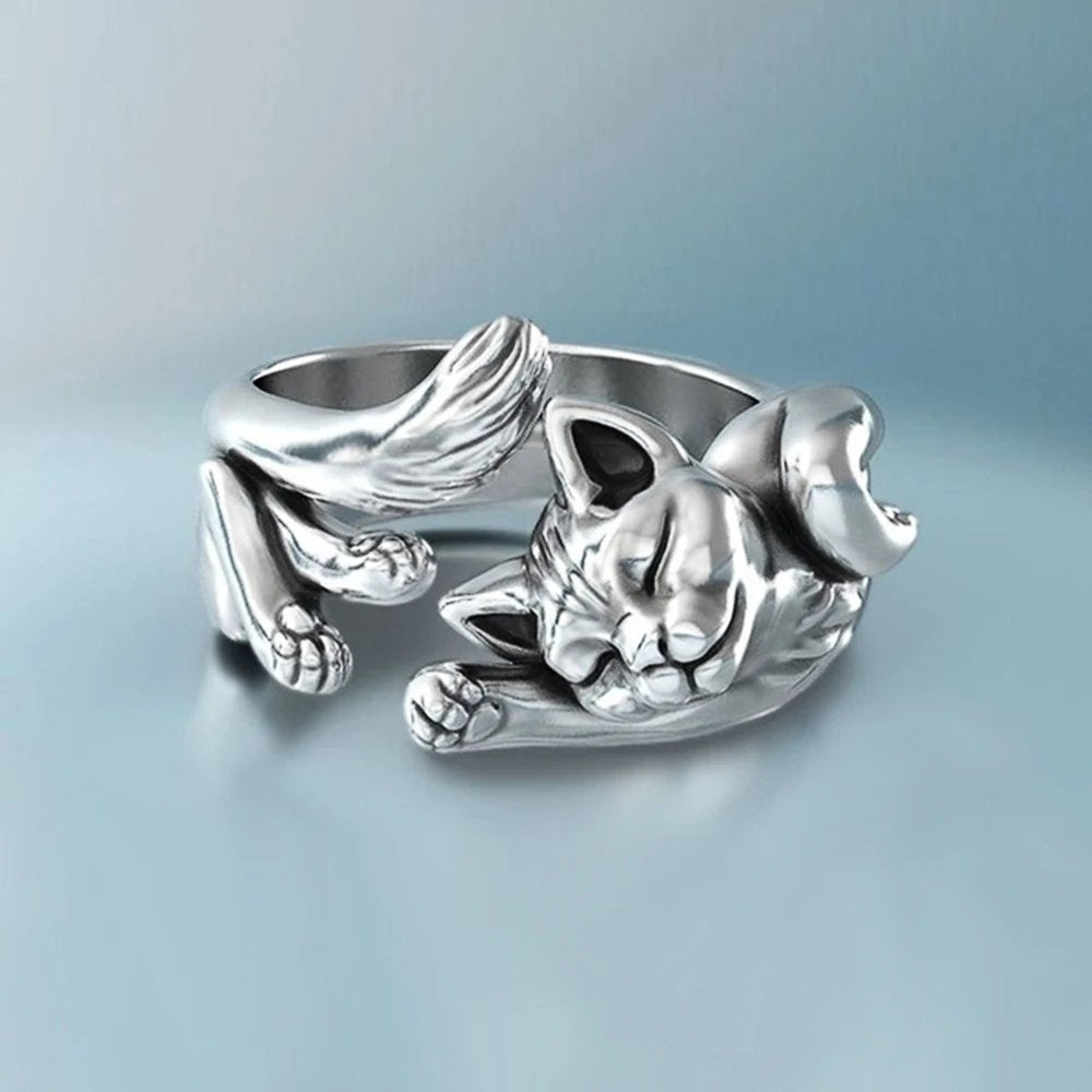 Statement Fortune Cat Ring