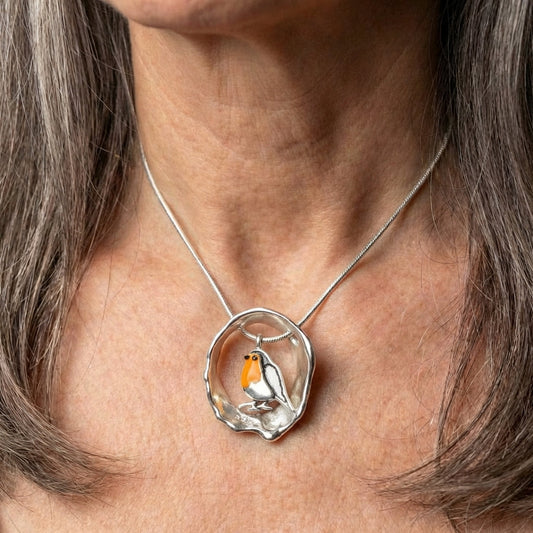 A Artisan Silver Robin Bird Charm Necklace