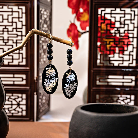 Vintage Black Floral Earrings