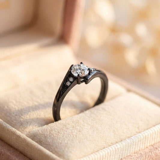 Vintage Black Gold Crystal Ring