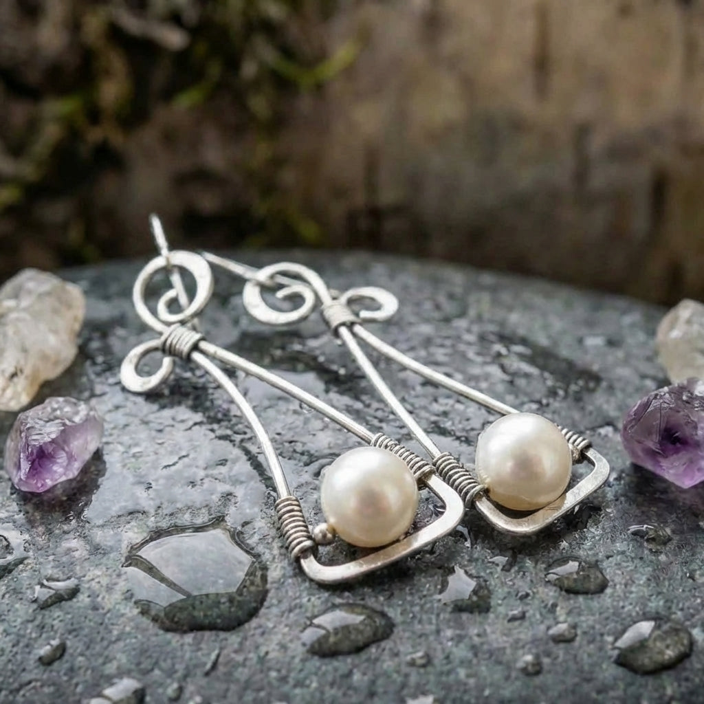 Vintage Dangling Pearl Earrings