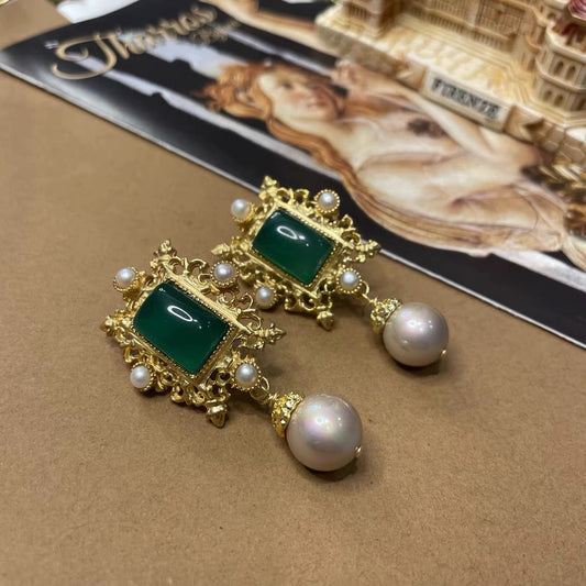 Vintage Emerald Pearl Earrings