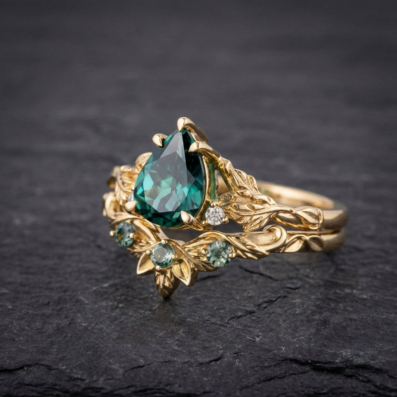 Vintage Floral Green Stone Ring