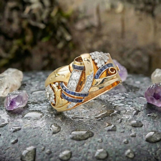 A Vintage Gold Blue Zirconia Ring