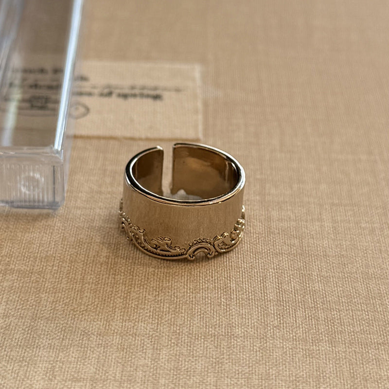 Vintage Gold Cuff Ring