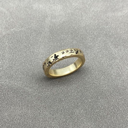 Vintage Gold Engraved Ring
