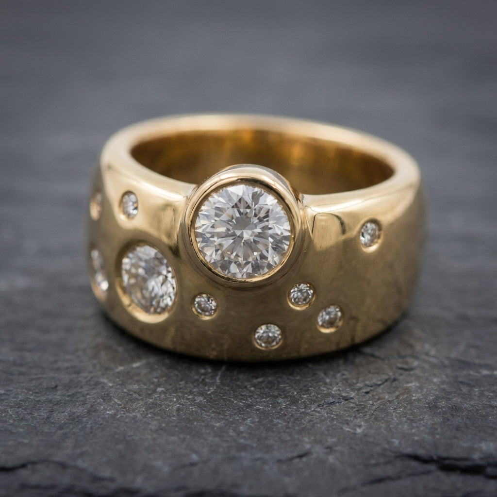 Vintage Gold Inlaid Stones Ring
