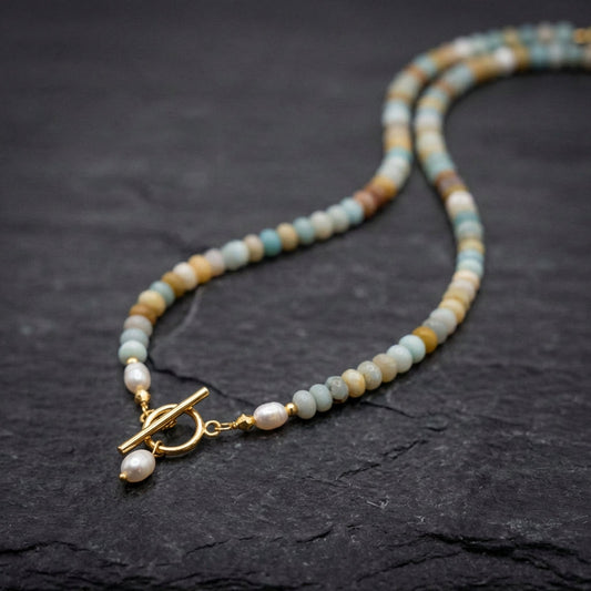 Vintage Golden Necklace With Stones