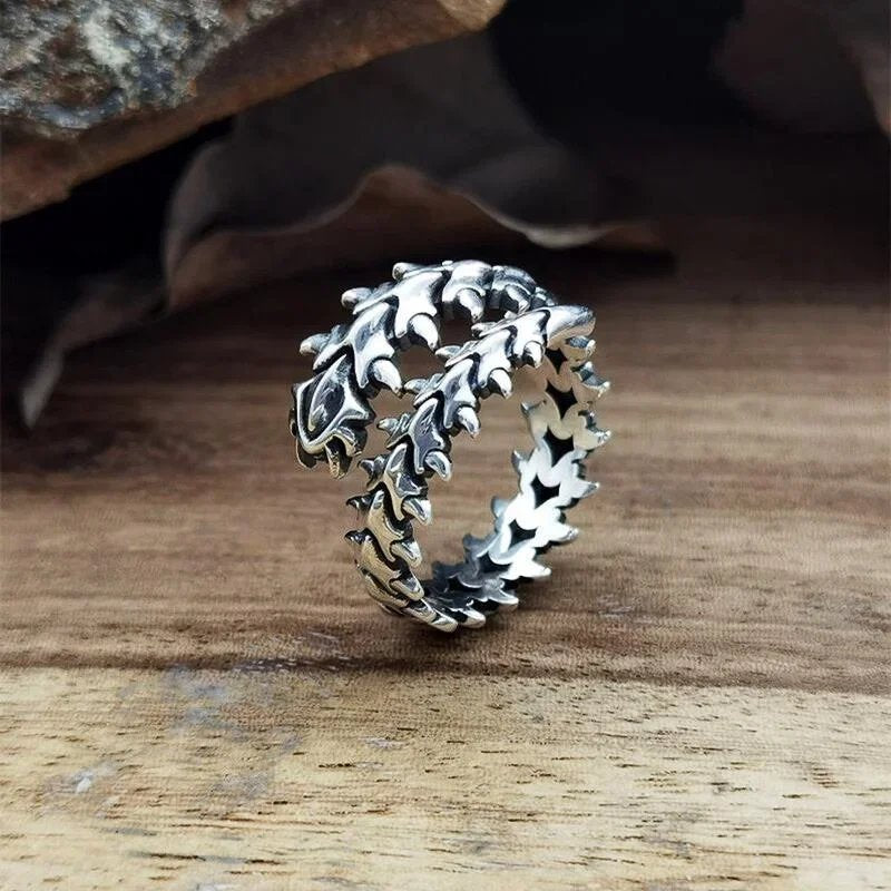 Vintage Gothic Spine Ring