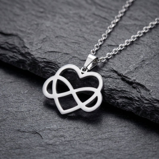 Vintage Infinite Heart Silver Necklace
