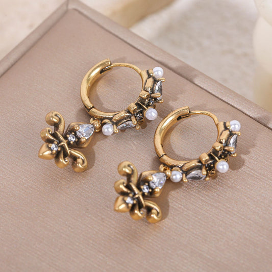 Vintage Pearl Earrings
