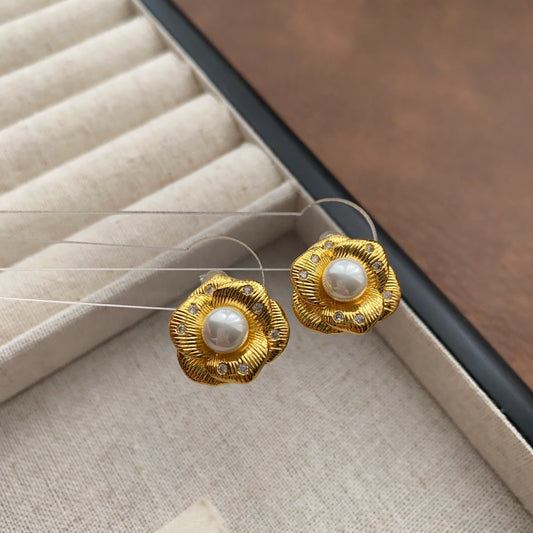 Vintage Pearl Earrings