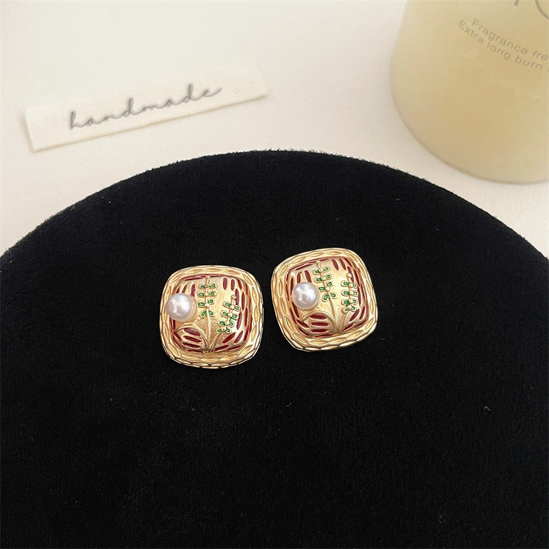 Vintage Pearl Earrings