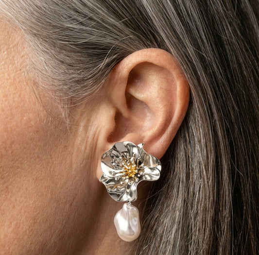Silver Flower Pearl Earrings