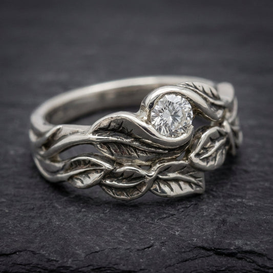 Vintage Silver Leaf Zirconia Ring