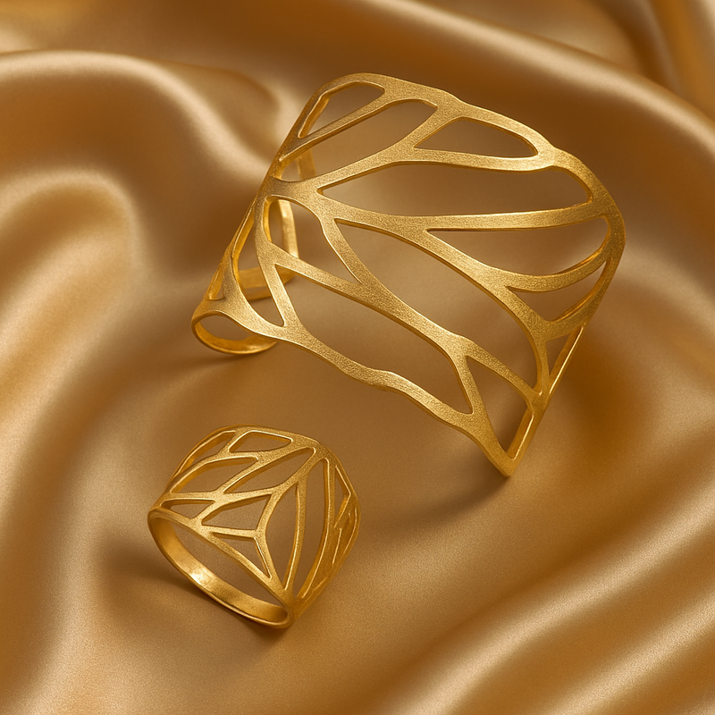 Luxe Leaf Bracelet