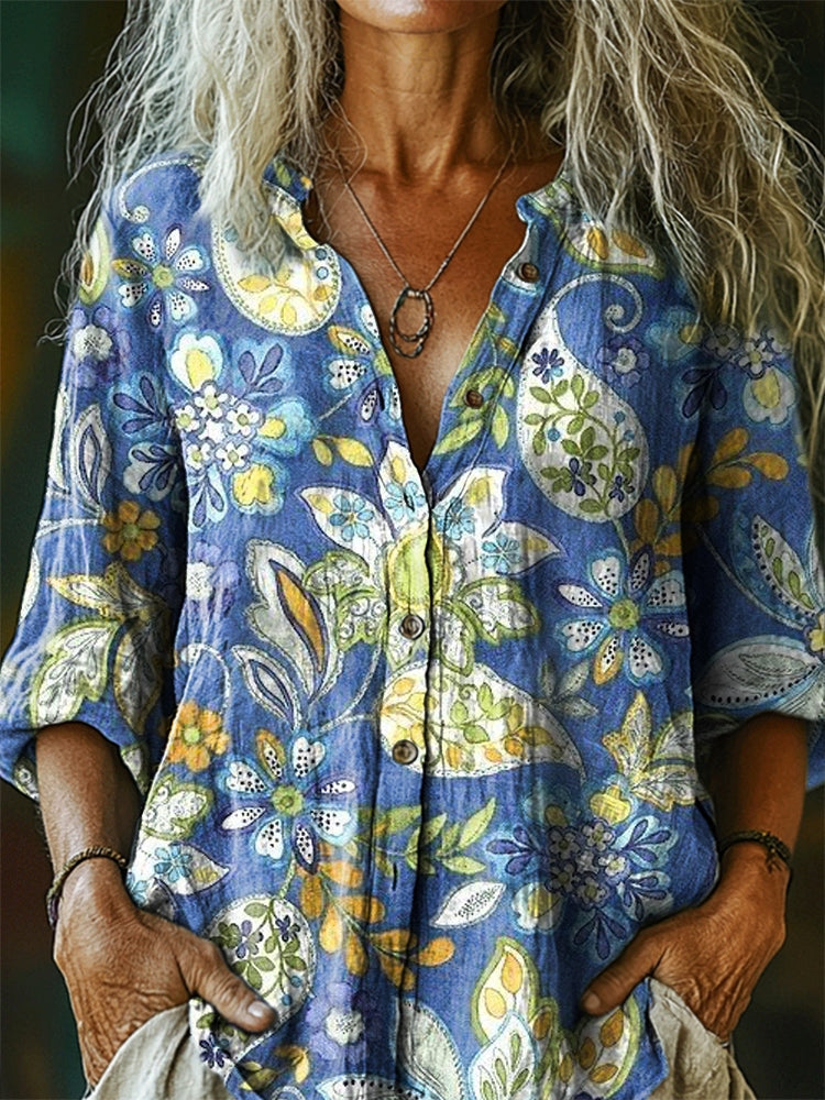 Classic Vintage Shirt with a Flattering Fit