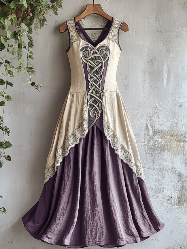 Classic Vintage & Enduringly Stylish Dress