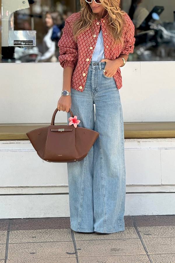 Klassiek ontworpen Jas