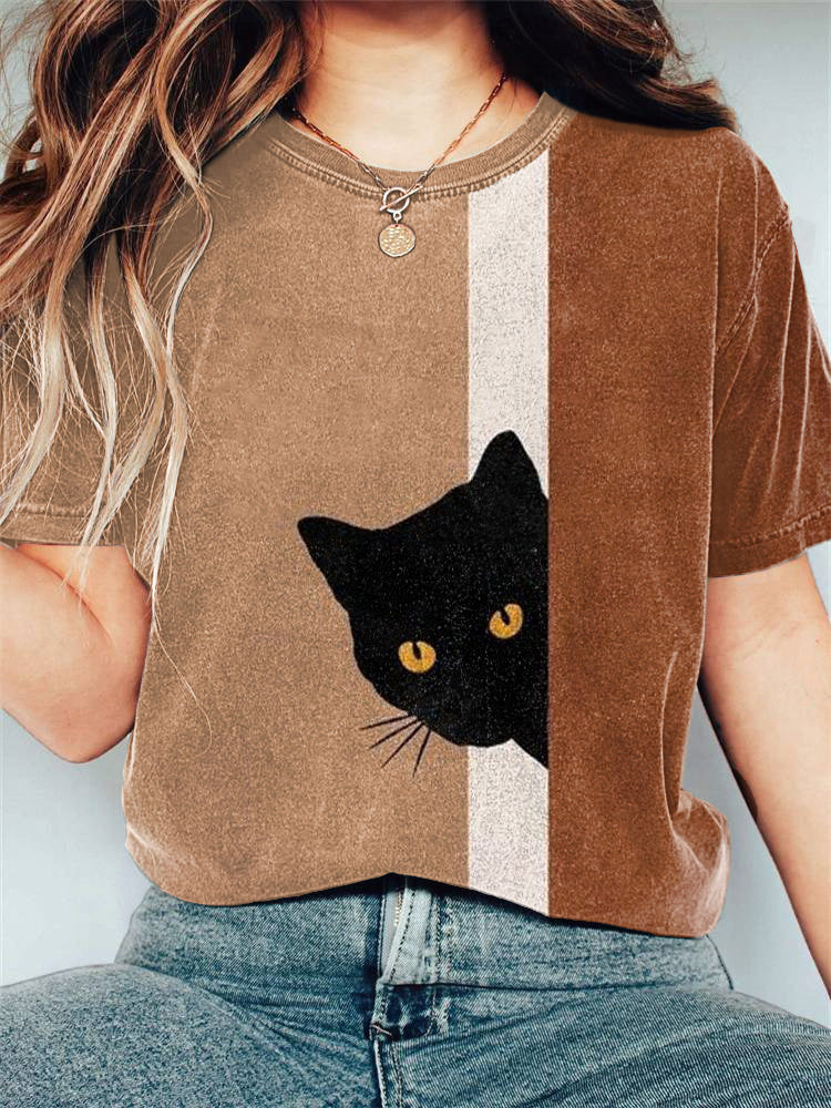 Beautifully Crafted T-Shirt in a Classic Style