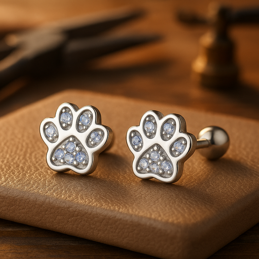 Sterling Silver Paw Print Stud Earrings ��� Crystal Accent