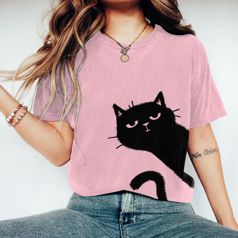 Classic Vintage T-Shirt with a Flattering Fit
