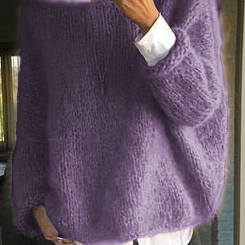 Well Tailored Sweater with a Graceful Silhouette