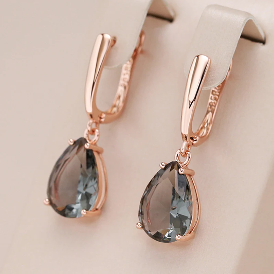 Vintage Drop Gold Earrings