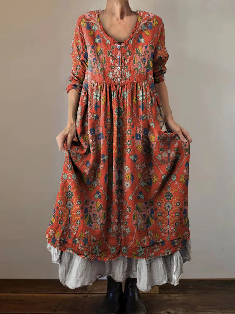 Beautifully Finished Dress in a Timeless Design