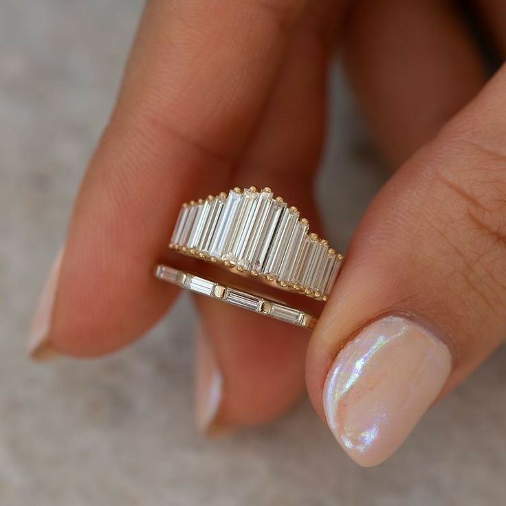 Crown Zirconia Ring Set