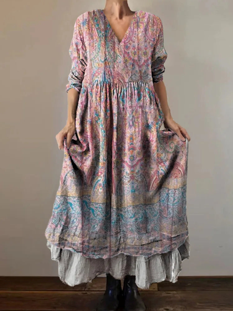 Classic Vintage Dress with a Flattering Fit