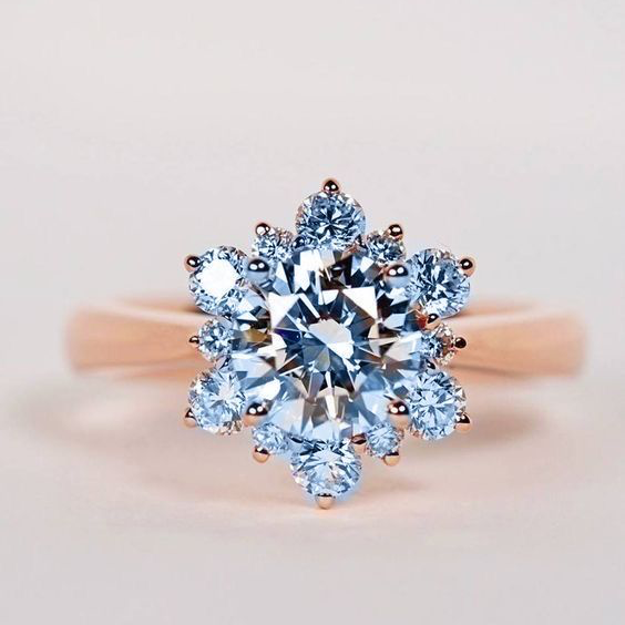 Icy Cluster Ring
