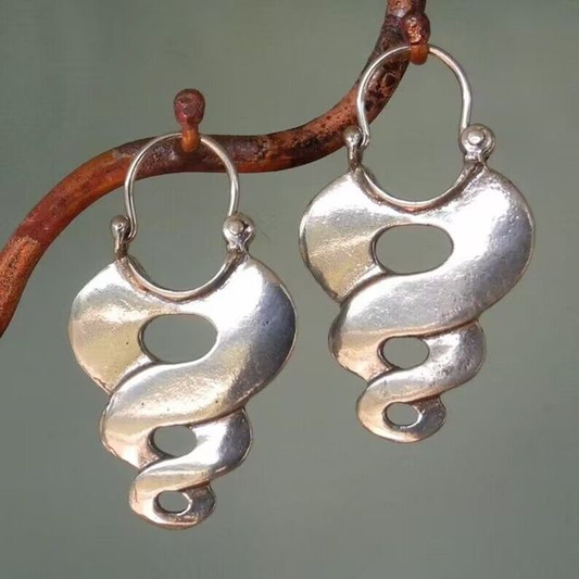 Vintage Whirlpool Earrings In Silver